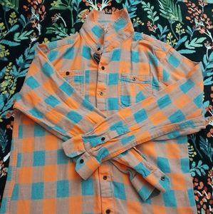 A button shirt from split